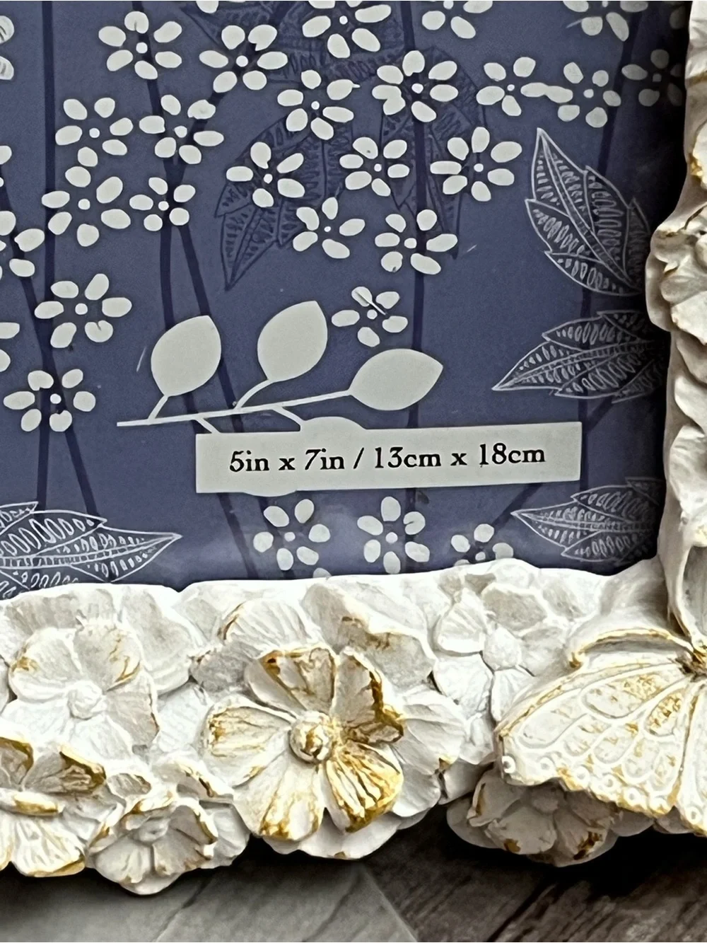 White Gold Floral Butterfly Picture Frame 5x7 Resin Cottagecore Romantic Decor